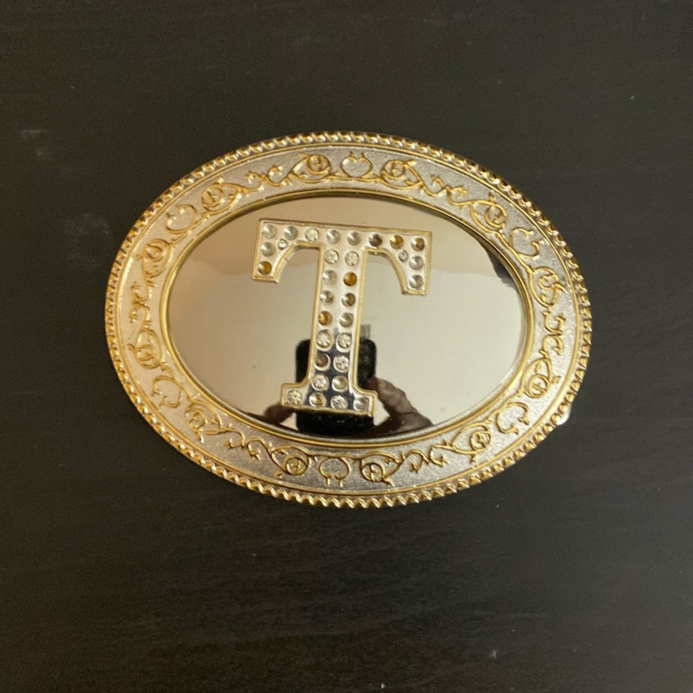 Elegance in Every Clasp Introducing A Gold-Tone T Belt Buckle for Timeless Style